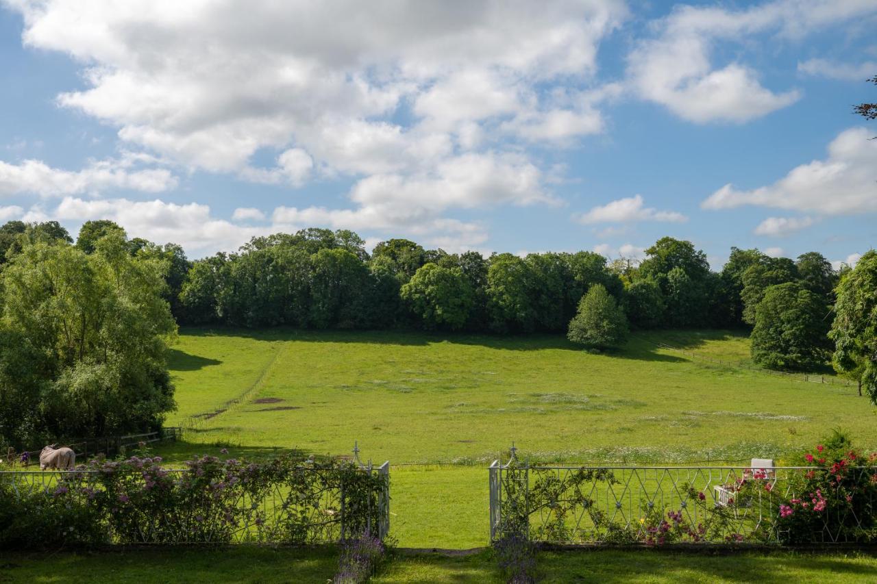 Henge Estate - Restored Manor House, Up To 11 En-Suite Bedrooms Shrewton Exterior photo